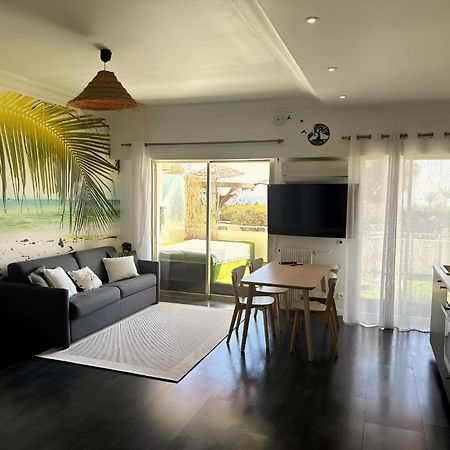 Studio Front De Mer A 10Metres De La Plage 卢贝新城 外观 照片