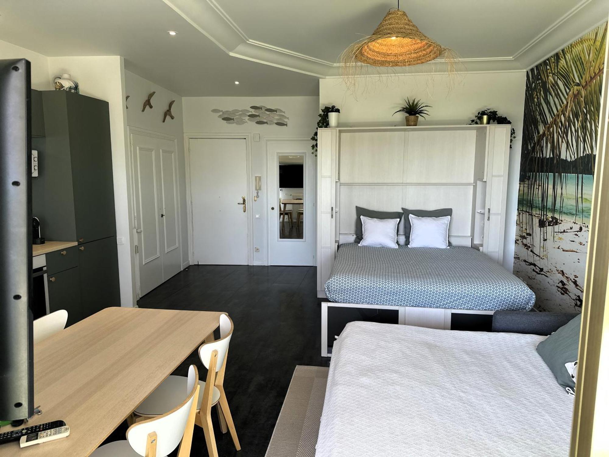 Studio Front De Mer A 10Metres De La Plage 卢贝新城 外观 照片