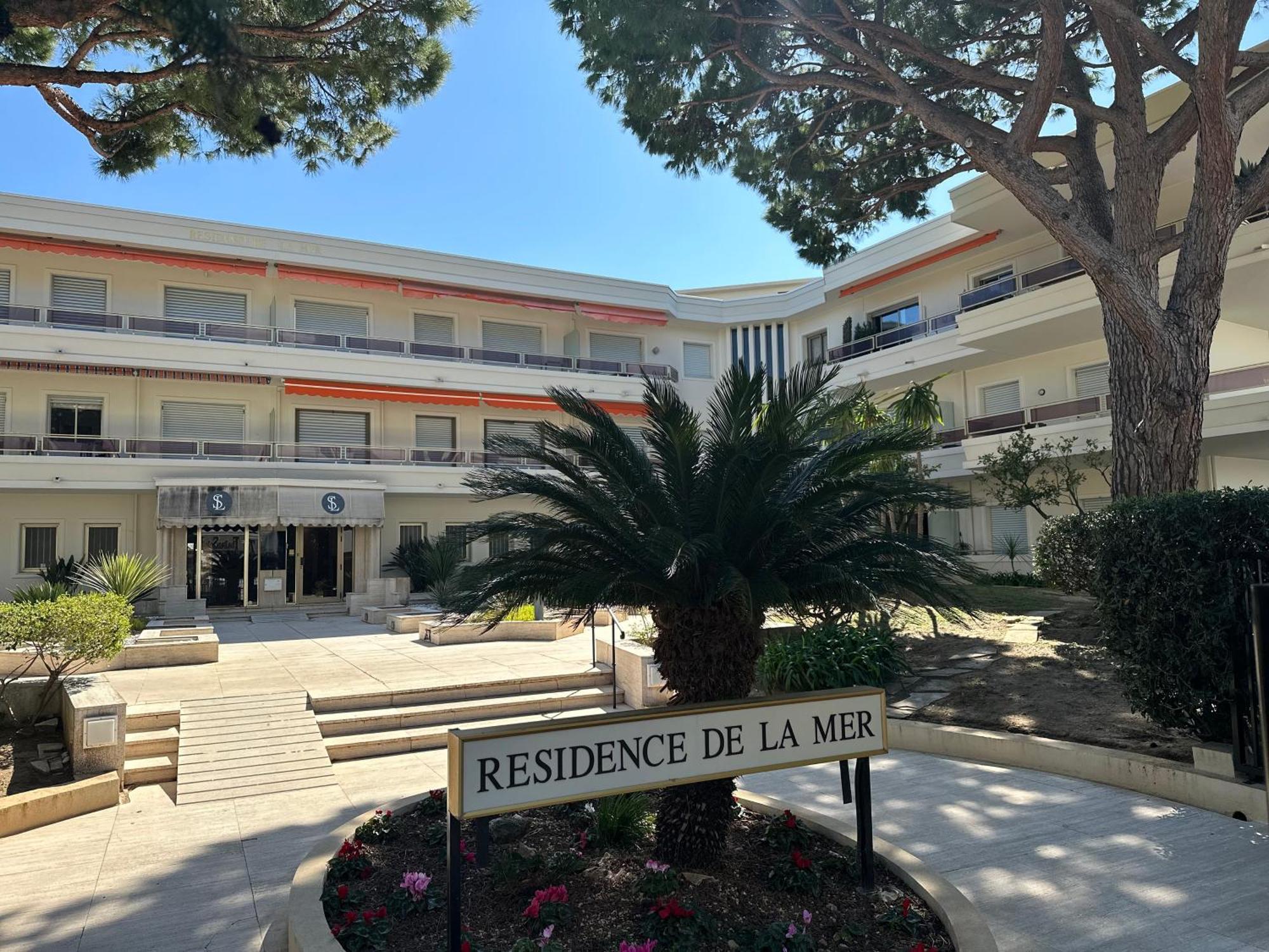 Studio Front De Mer A 10Metres De La Plage 卢贝新城 外观 照片