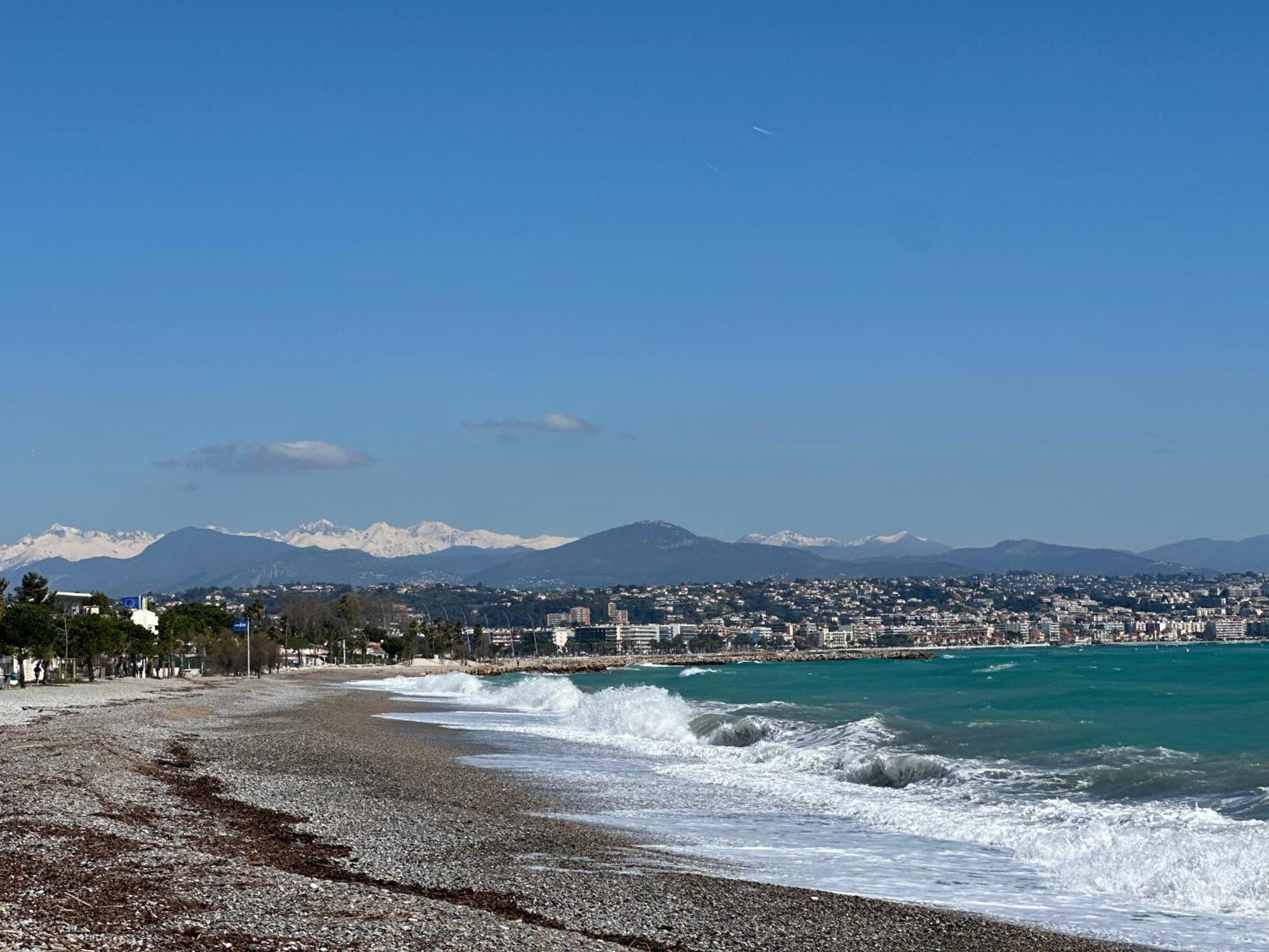 Studio Front De Mer A 10Metres De La Plage 卢贝新城 外观 照片